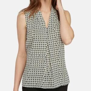 NINE WEST PENGUIN  PLEATED FRONT BEIGE BLACK CAREER V-NECK BLOUSE MEDIUM